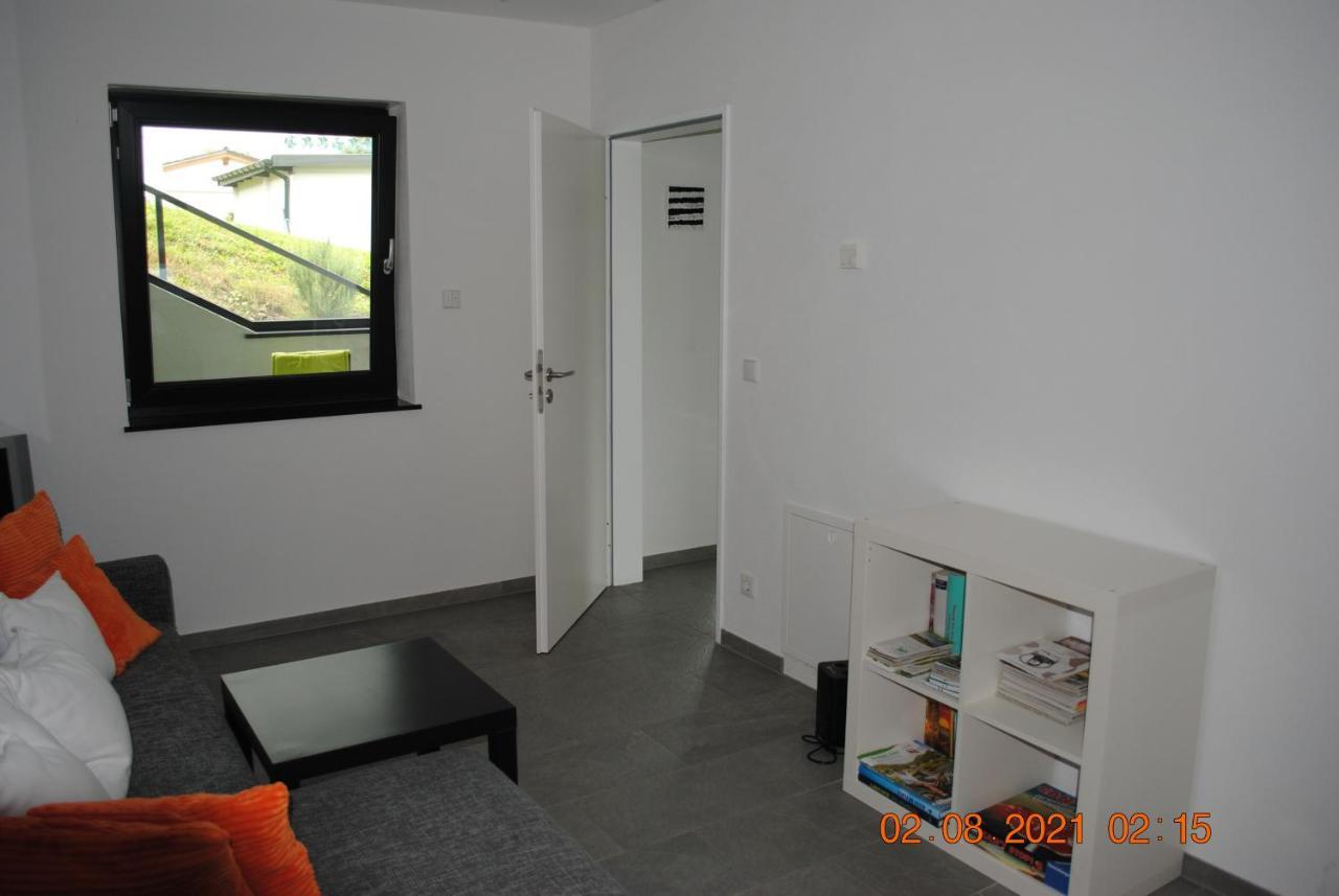 Ferienappartment Lahnhoehe Scheidt  Экстерьер фото
